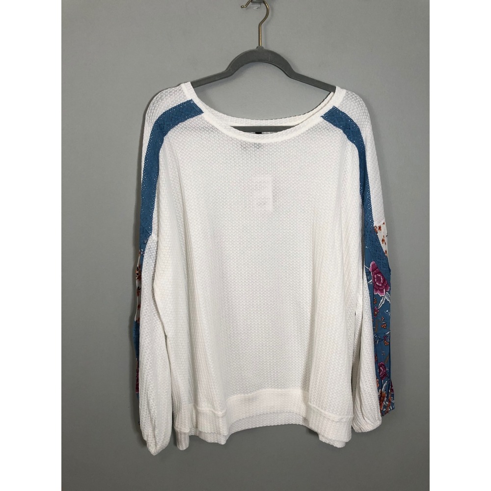 NEW Suzanne Betro Scoop Neck Dolman Sleeve Top Women 4X White Floral Crochet